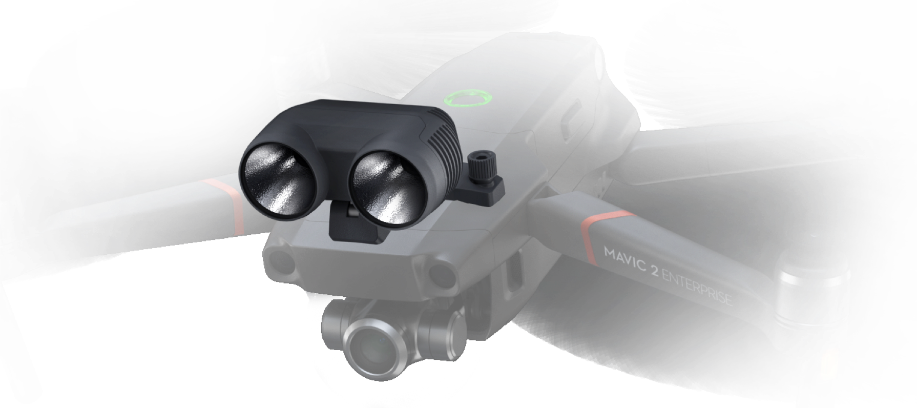 Прожектор M2E
Легко указывайте путь тем, кто заблудился, используя двойной прожектор, облегчающий работу в условиях слабого освещения.